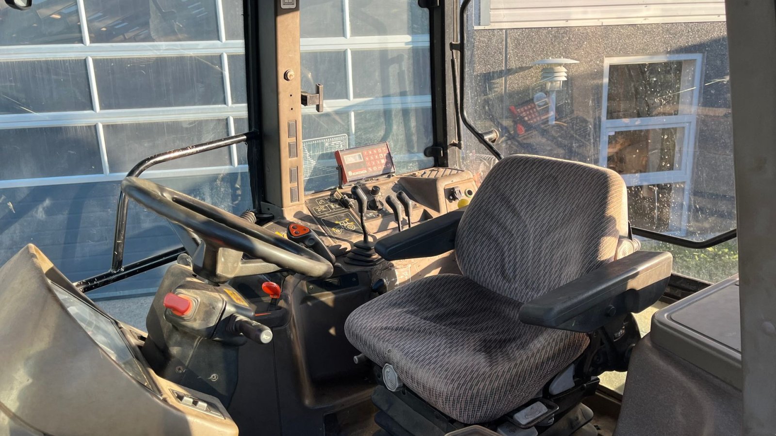 Traktor del tipo New Holland M100 Med frontlift og turbo, Gebrauchtmaschine en Lintrup (Imagen 7)