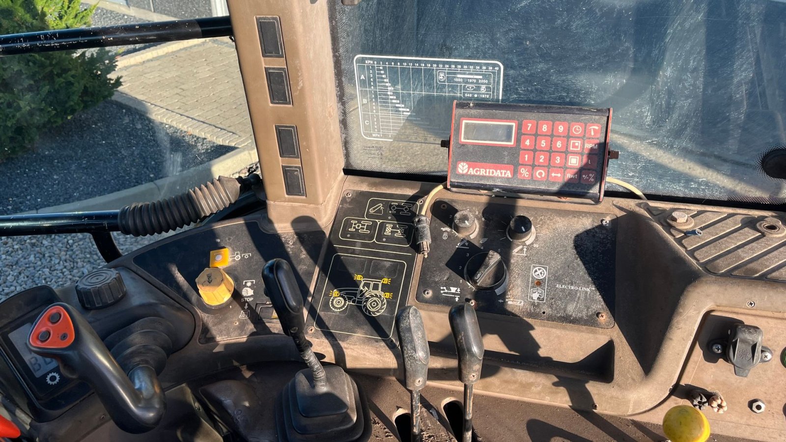 Traktor del tipo New Holland M100 Med frontlift og turbo, Gebrauchtmaschine en Lintrup (Imagen 8)