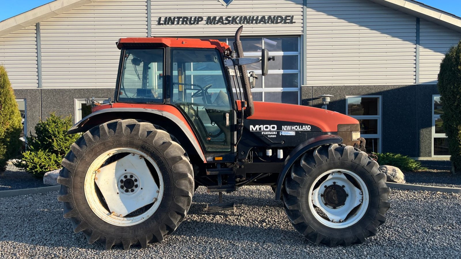 Traktor del tipo New Holland M100 Med frontlift og turbo, Gebrauchtmaschine en Lintrup (Imagen 9)