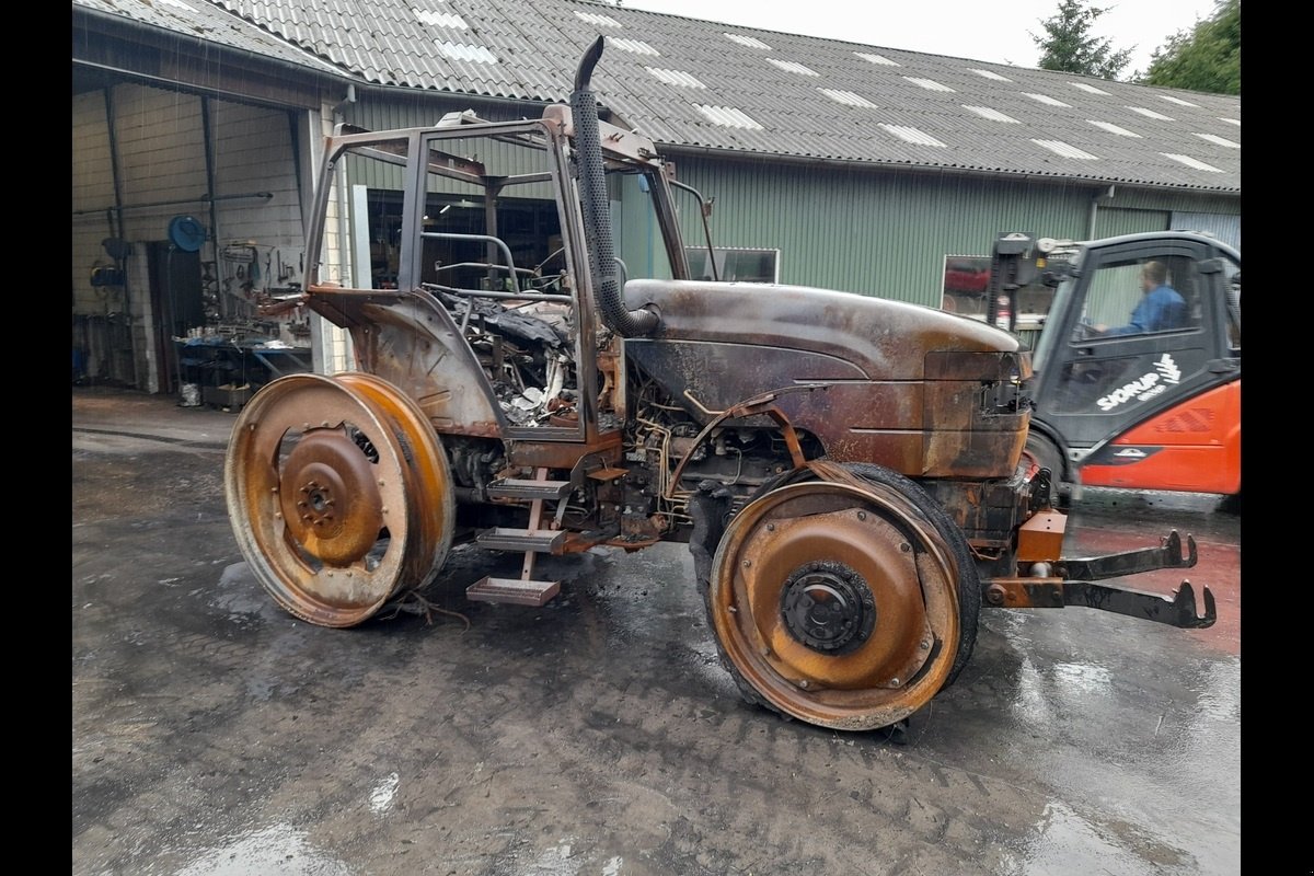 Traktor des Typs New Holland M115, Gebrauchtmaschine in Viborg (Bild 2)