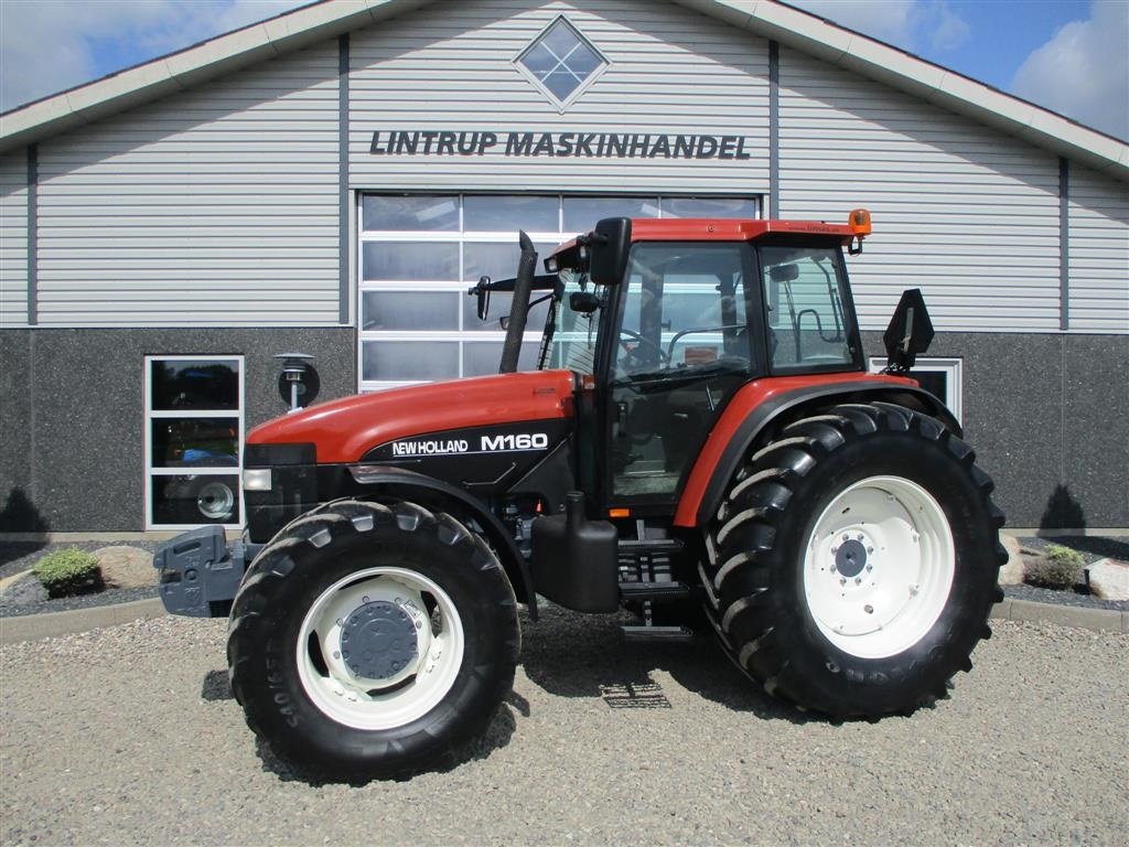 Traktor des Typs New Holland M160 Velkørende og stærk traktor, Gebrauchtmaschine in Lintrup (Bild 1)