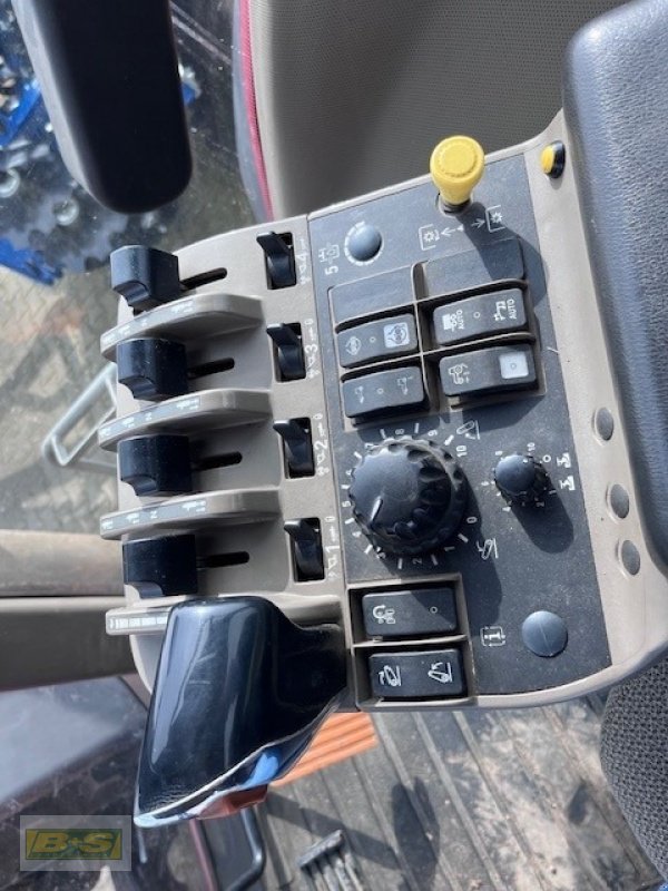 Traktor of the type New Holland MAGNUM 280, Gebrauchtmaschine in Osterburg (Picture 10)