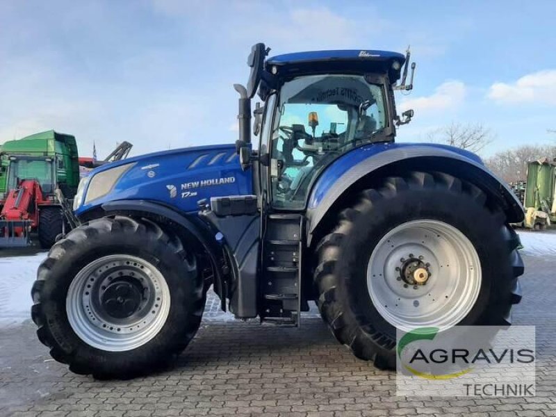 Traktor des Typs New Holland model T 7.315 AUTO COMMAND HD, Neumaschine in Calbe / Saale (Bild 2)