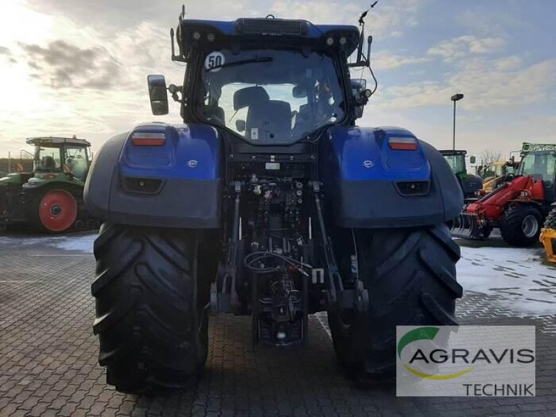 Traktor Türe ait New Holland model, Neumaschine içinde Calbe / Saale (resim 4)