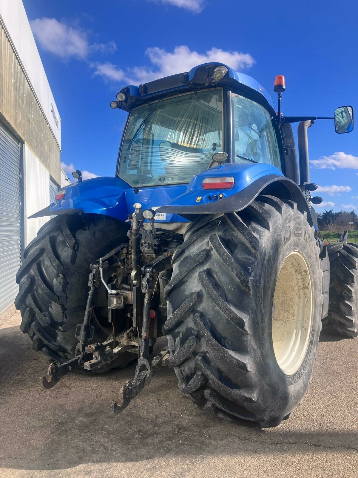 Traktor typu New Holland NEW HOLLAND T8.390, Gebrauchtmaschine v SAINT ANDIOL (Obrázek 5)