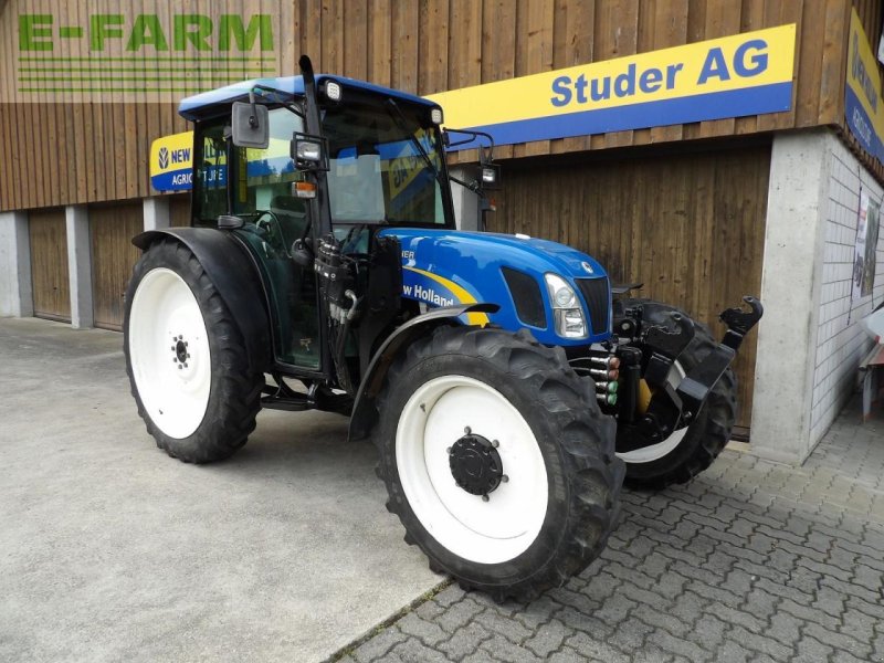 Traktor типа New Holland new holland tn 85 ss, Gebrauchtmaschine в LYSSACH