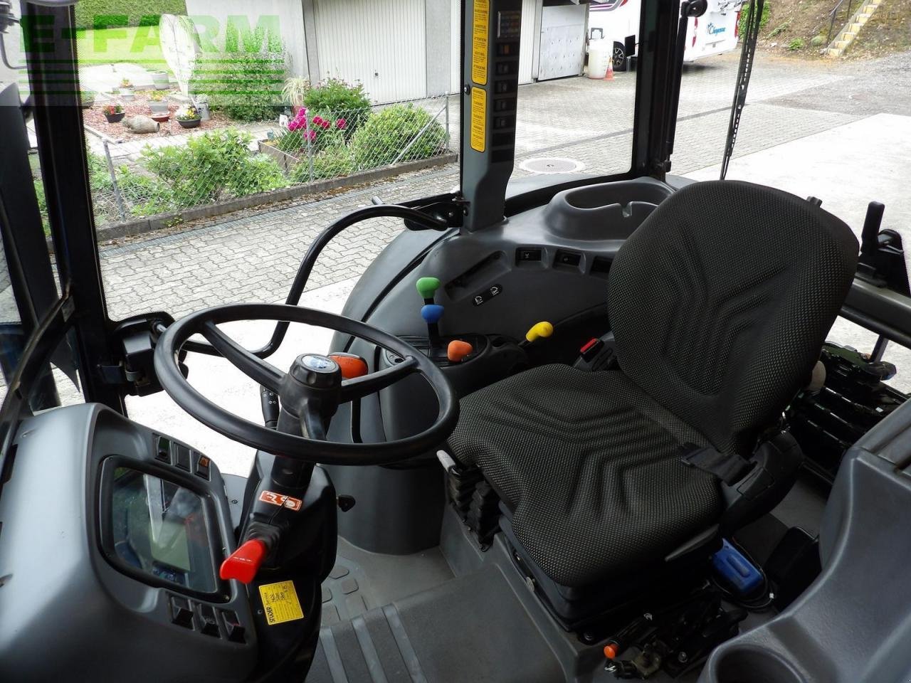 Traktor typu New Holland new holland tn 95 da DA, Gebrauchtmaschine v LYSSACH (Obrázek 5)