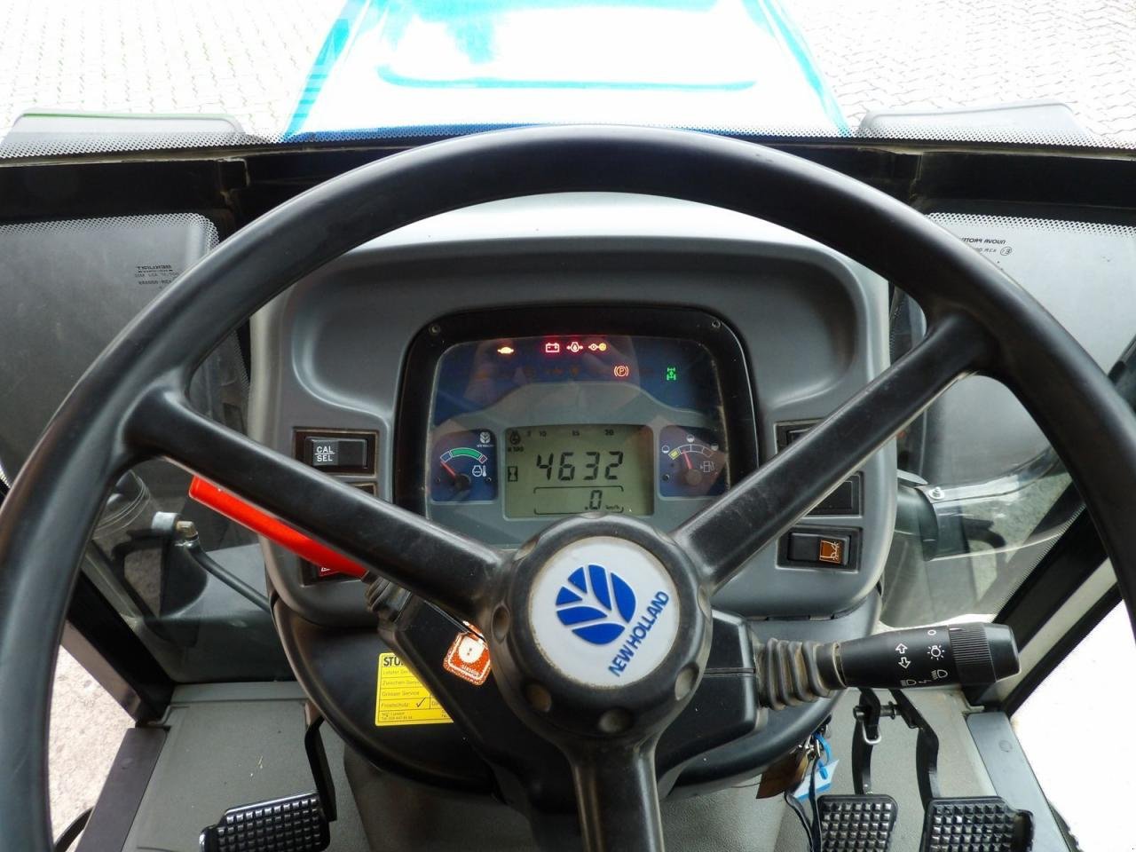 Traktor typu New Holland new holland tn 95 da DA, Gebrauchtmaschine v LYSSACH (Obrázek 9)