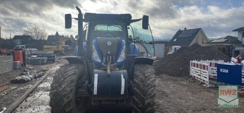 Traktor van het type New Holland Schlepper T 7.245, Gebrauchtmaschine in Diez (Foto 2)