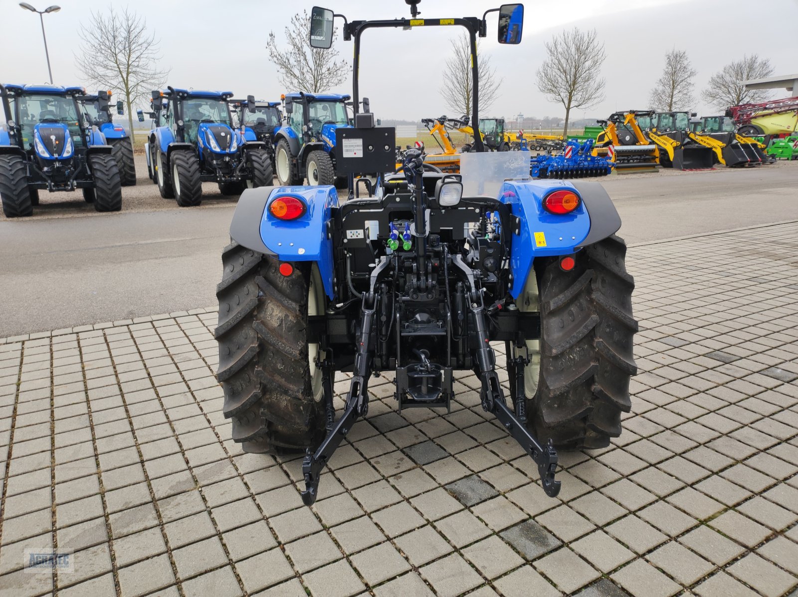 Traktor Türe ait New Holland T 3.60 LP, Neumaschine içinde Salching bei Straubing (resim 6)