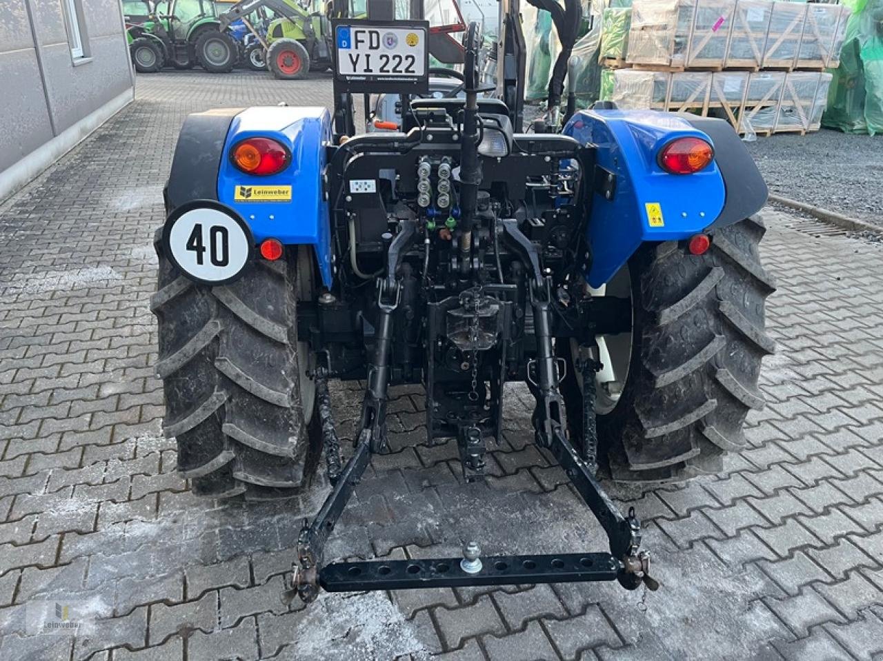 Traktor del tipo New Holland T 3.80 SC, Neumaschine In Neuhof - Dorfborn (Immagine 5)