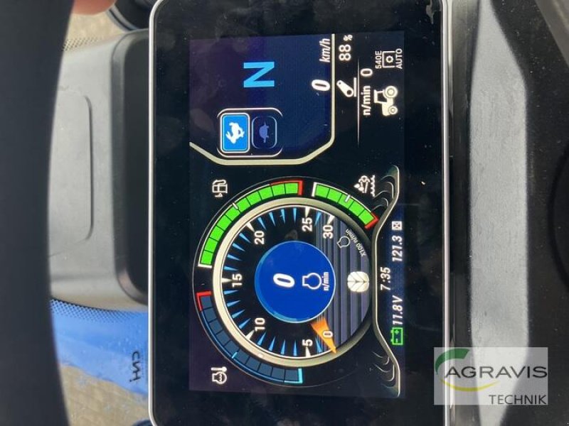 Traktor Türe ait New Holland T 4.110 V CAB, Vorführmaschine içinde Naumburg (resim 5)