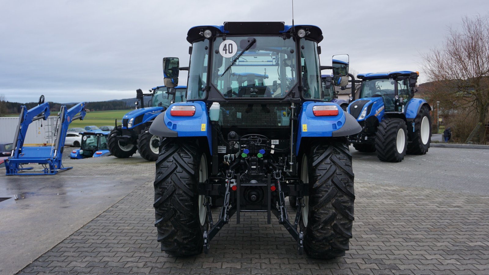 Traktor a típus New Holland T 4.55 inkl. STOLL Frontlader, Neumaschine ekkor: Rötz (Kép 11)
