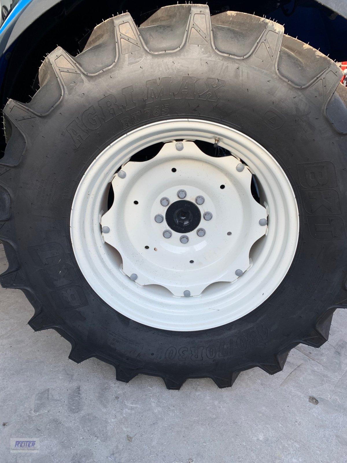 Traktor of the type New Holland T 4.55, Neumaschine in Geratskirchen (Picture 19)