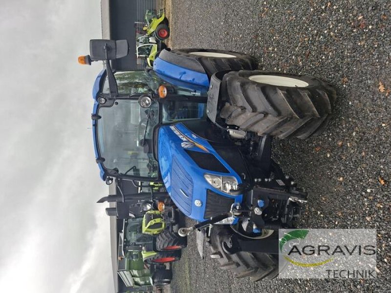 Traktor tipa New Holland T 4.55, Gebrauchtmaschine u Alpen (Slika 1)