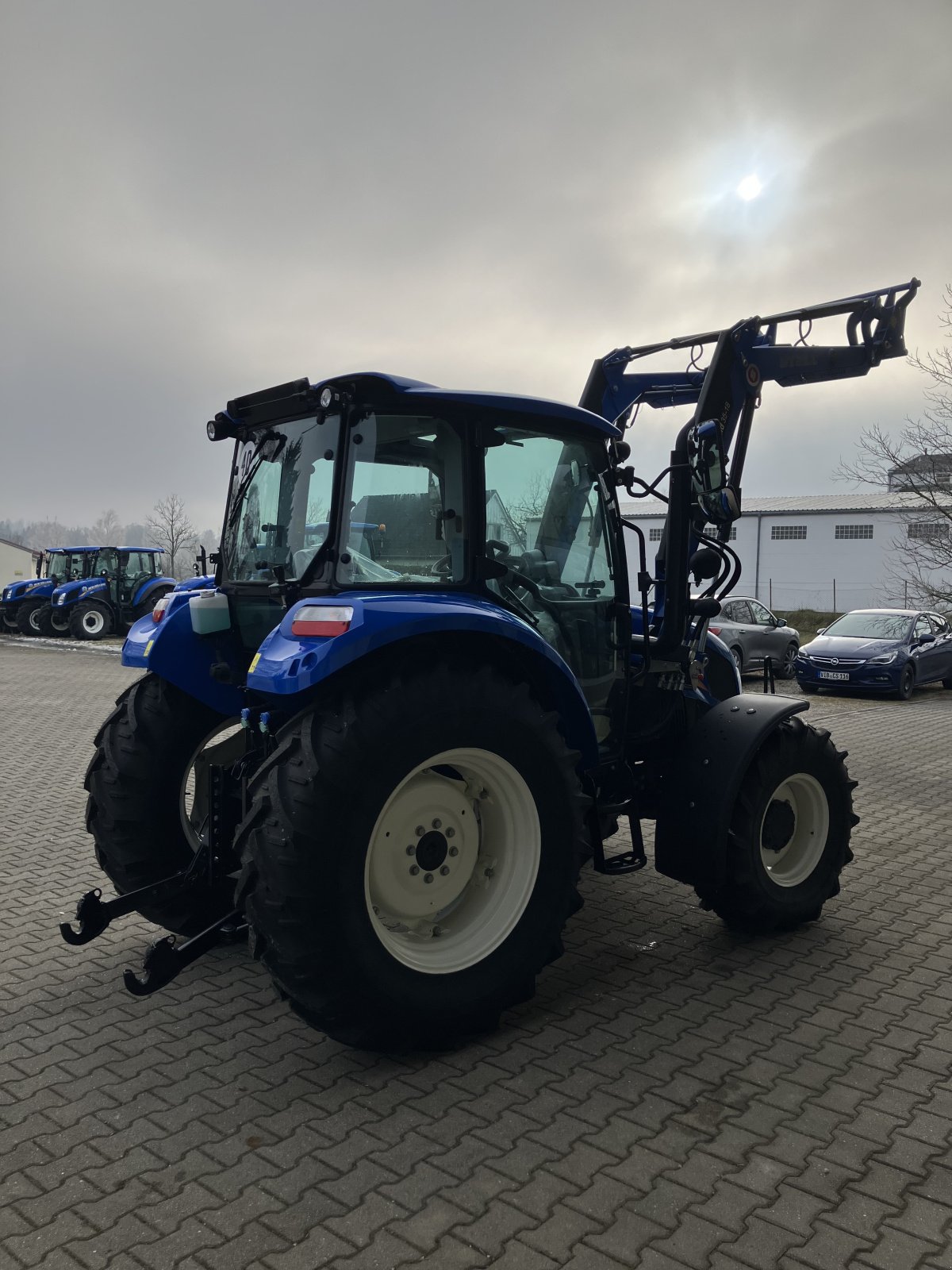 Traktor του τύπου New Holland T 4.55, Neumaschine σε Velden (Φωτογραφία 4)