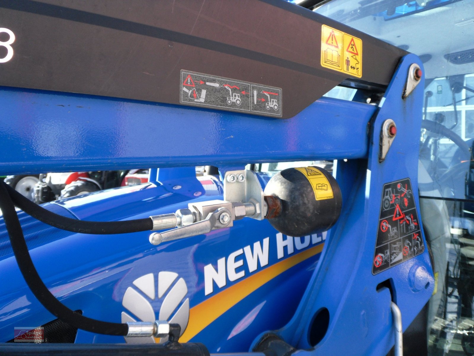 Traktor du type New Holland T 4.65, Gebrauchtmaschine en Freystadt (Photo 11)