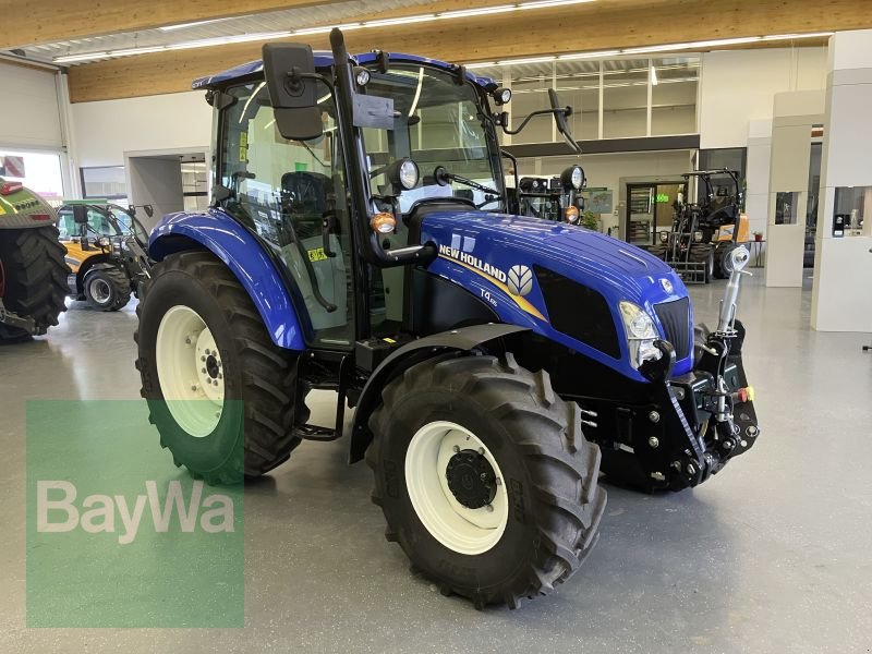 Traktor of the type New Holland T 4.65, Gebrauchtmaschine in Forchheim (Picture 4)