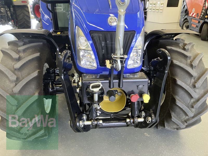 Traktor of the type New Holland T 4.65, Gebrauchtmaschine in Forchheim (Picture 8)