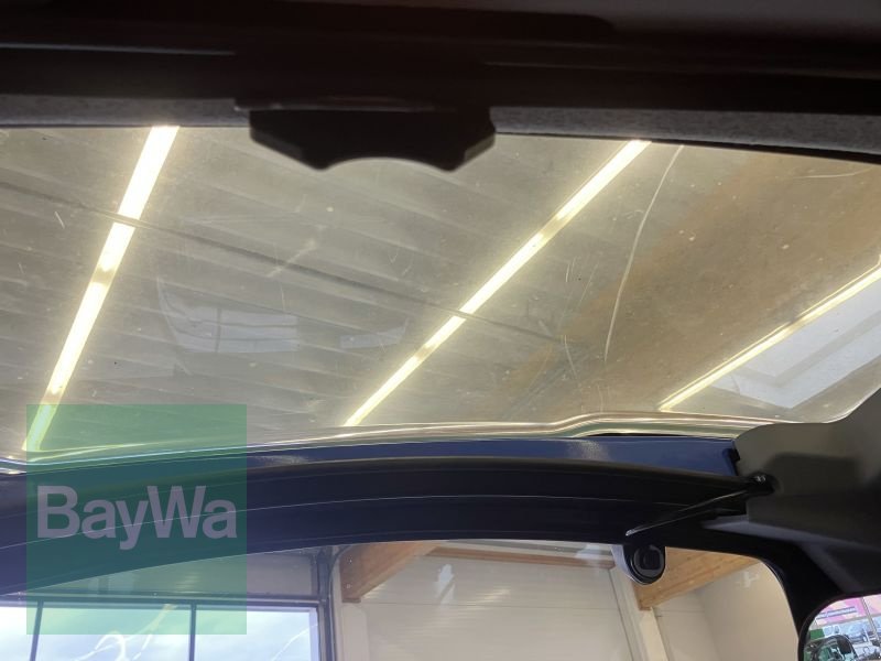 Traktor of the type New Holland T 4.65, Gebrauchtmaschine in Forchheim (Picture 24)