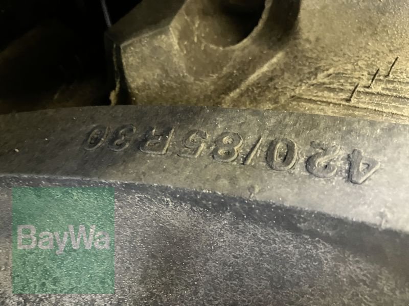 Traktor of the type New Holland T 4.65, Gebrauchtmaschine in Forchheim (Picture 11)