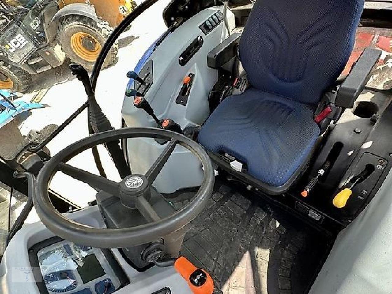 Traktor typu New Holland T 4.65, Gebrauchtmaschine v Pragsdorf (Obrázek 7)