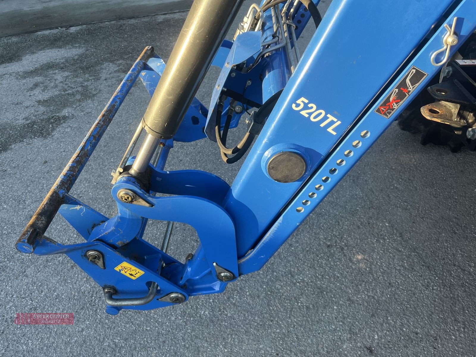 Traktor του τύπου New Holland T 4.75 mit Frontlader, Gebrauchtmaschine σε St. Pölten (Φωτογραφία 13)