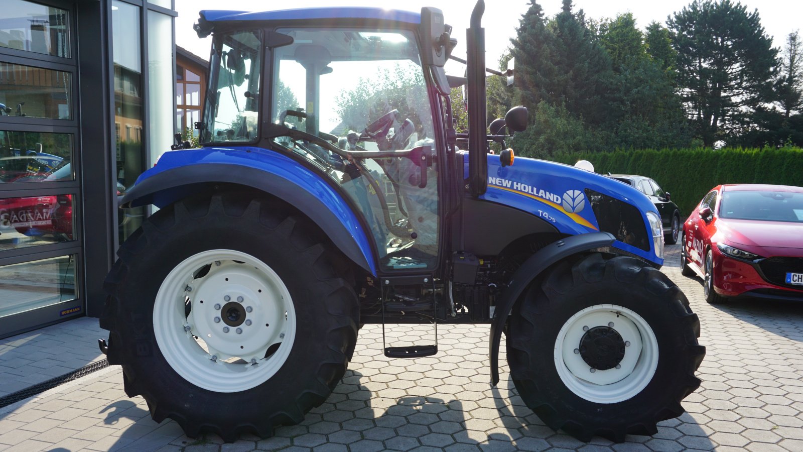 Traktor typu New Holland T 4.75, Neumaschine w Rötz (Zdjęcie 4)