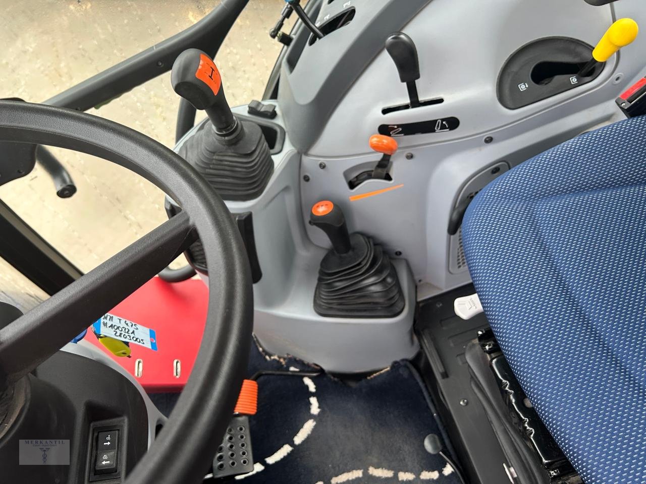 Traktor типа New Holland T 4.75, Gebrauchtmaschine в Pragsdorf (Фотография 18)