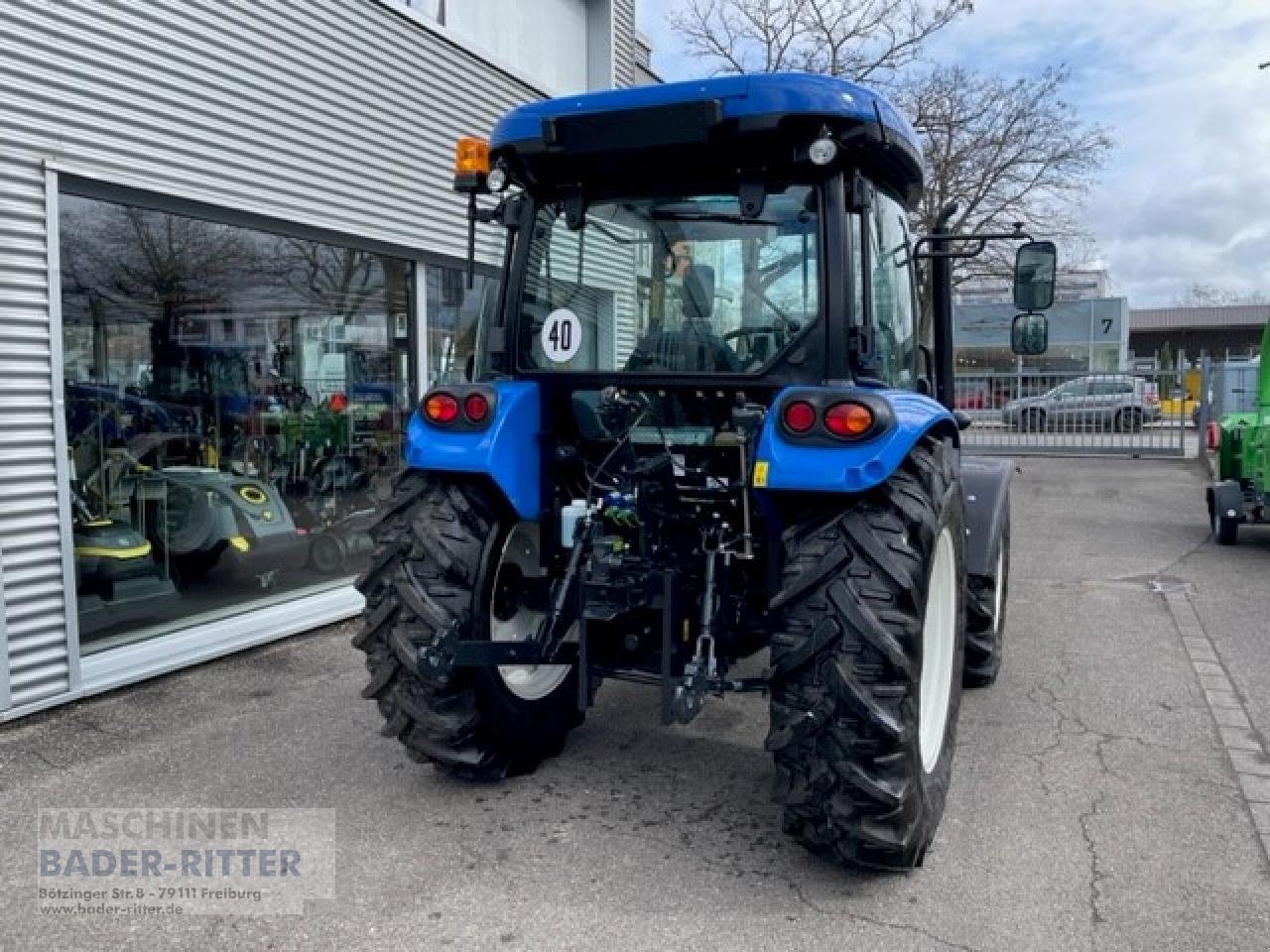 Traktor typu New Holland T 4.S75 CAB 4 WD Stage V, Neumaschine w Freiburg (Zdjęcie 3)