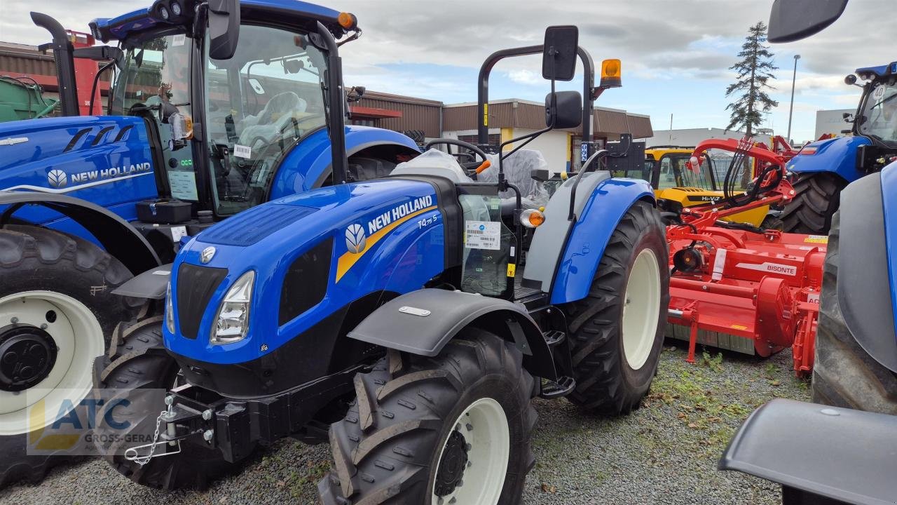 Traktor des Typs New Holland T 4S.75 ROPS, Neumaschine in Groß-Gerau (Bild 3)