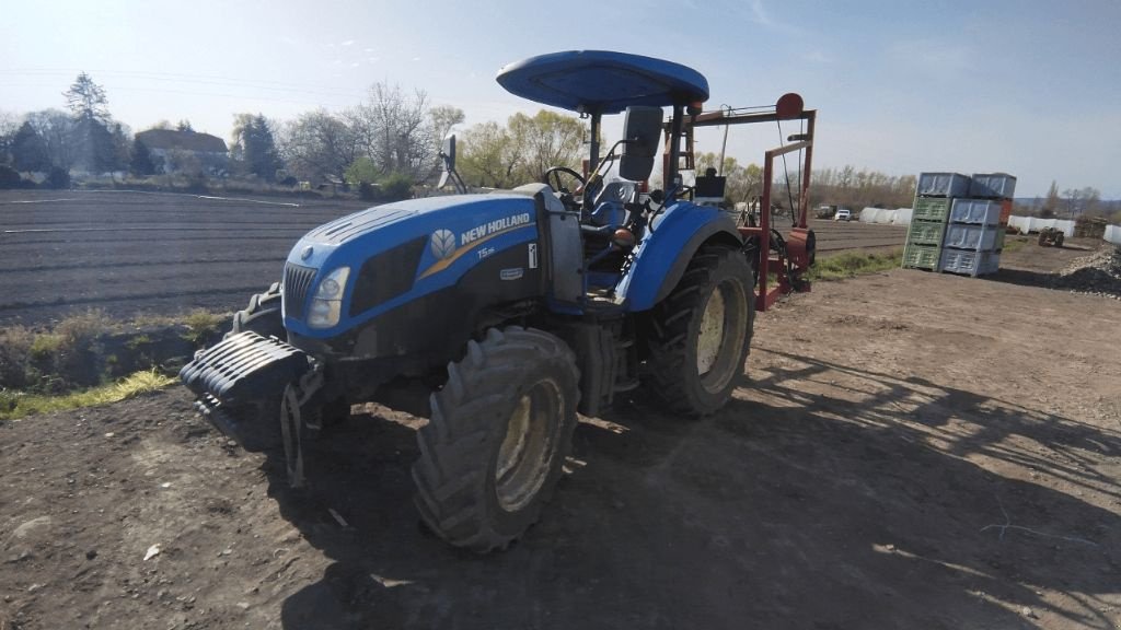 Traktor типа New Holland T 5 95 DC, Gebrauchtmaschine в ENNEZAT (Фотография 3)