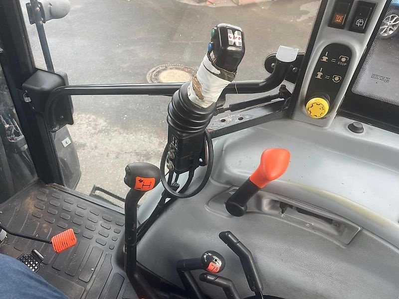 Traktor des Typs New Holland T 5050 Allradtraktor Frontlader Klima TÜV neu, Gebrauchtmaschine in Niedernhausen OT Engenhahn (Bild 14)