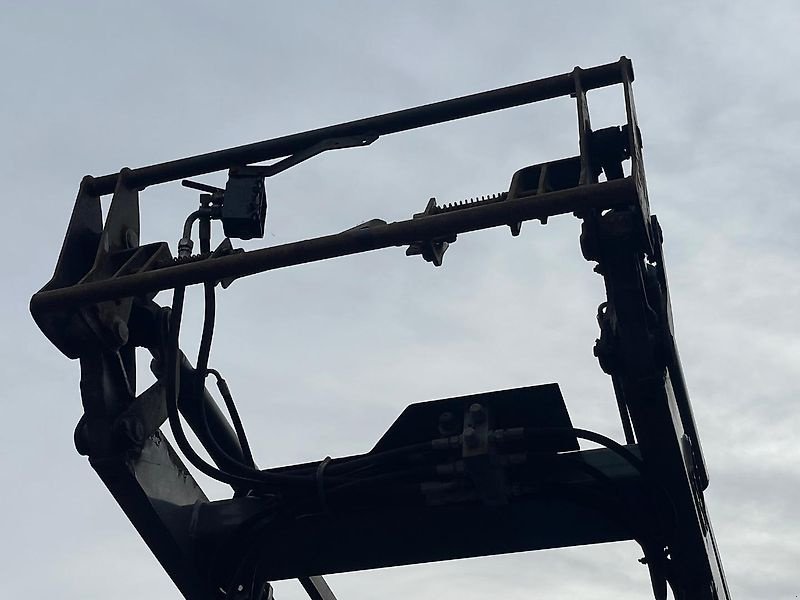 Traktor des Typs New Holland T 5050 Allradtraktor Frontlader Klima TÜV neu, Gebrauchtmaschine in Niedernhausen OT Engenhahn (Bild 11)