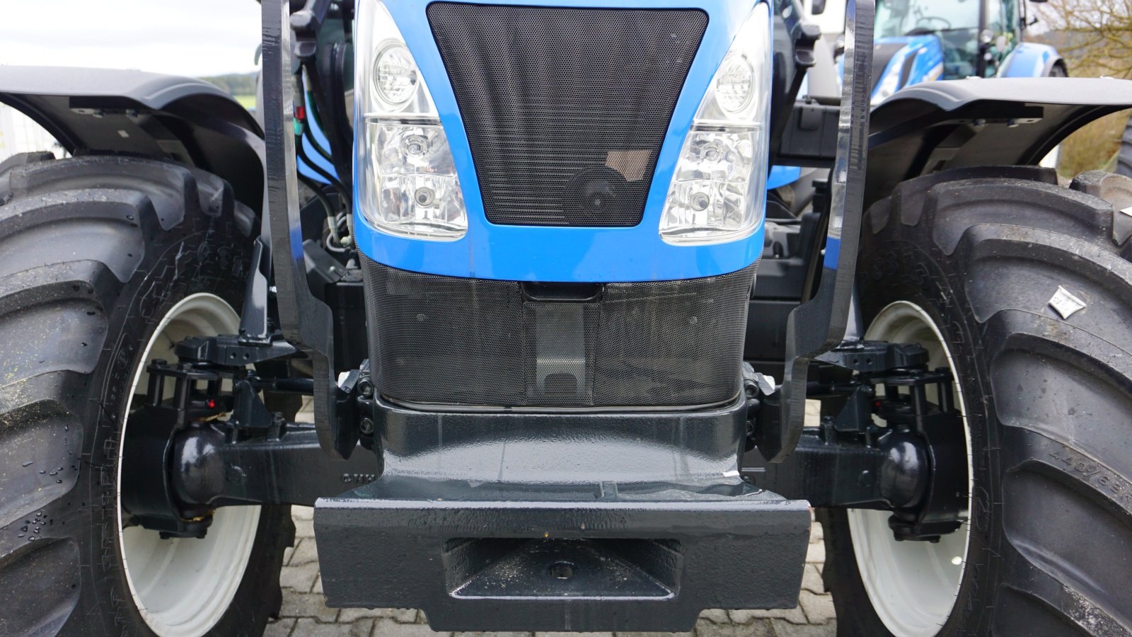Traktor des Typs New Holland T 5.100 DC 1.5 HD, Neumaschine in Rötz (Bild 5)