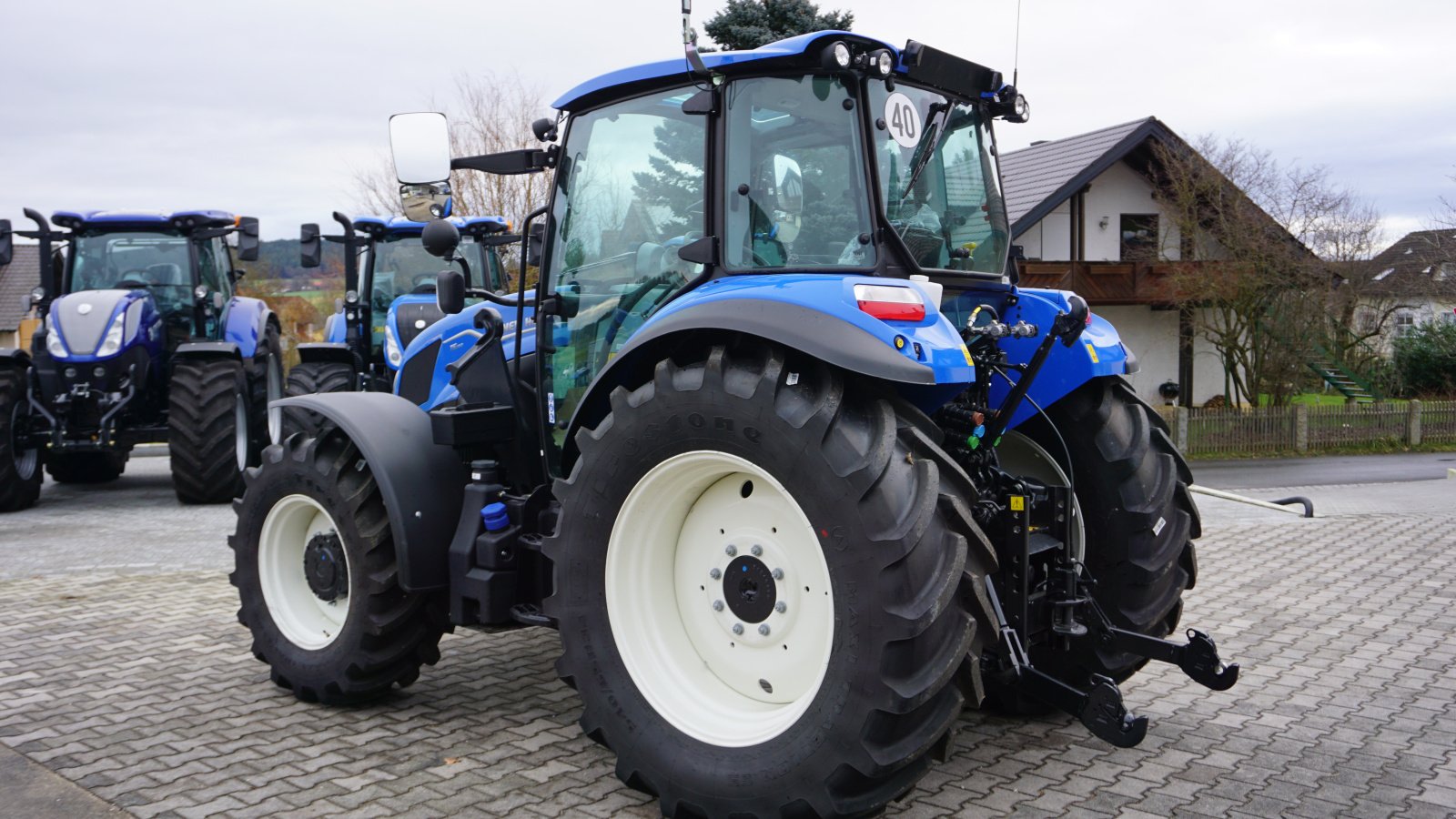 Traktor des Typs New Holland T 5.100 DC 1.5 HD, Neumaschine in Rötz (Bild 14)