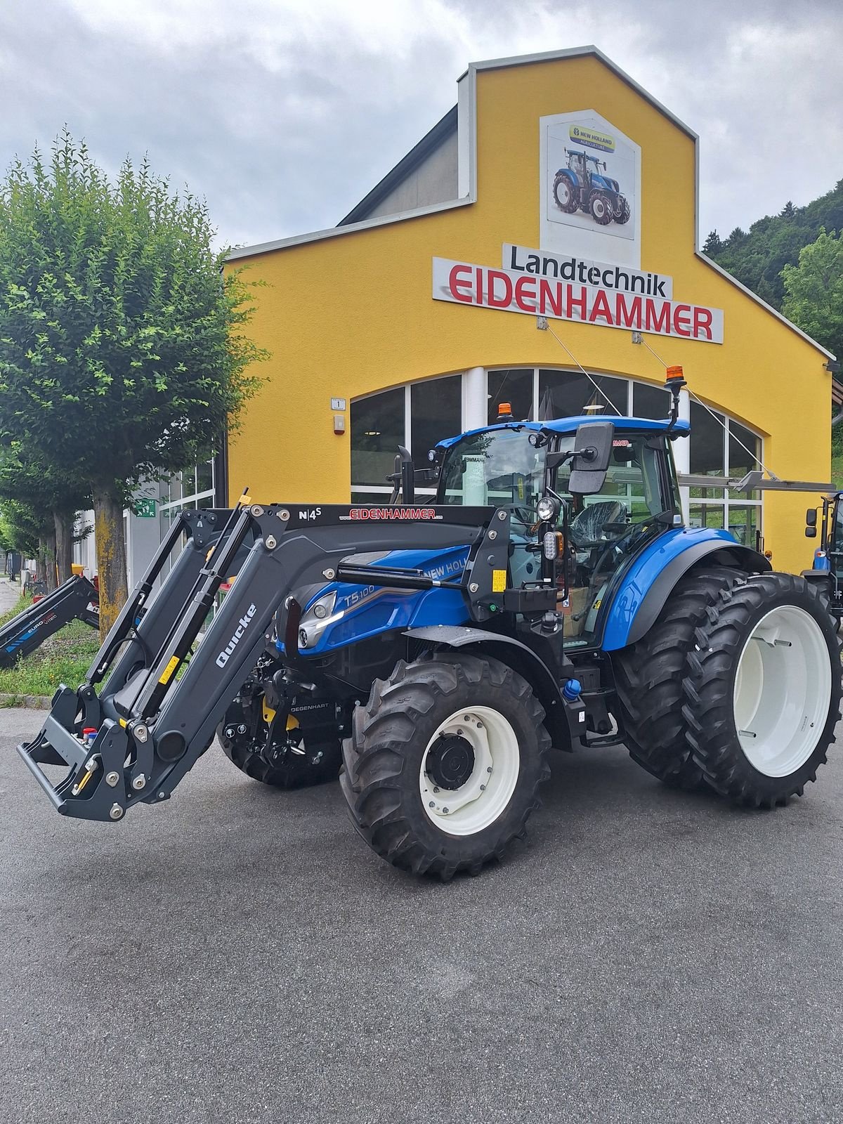 Traktor a típus New Holland T 5.100 Hi-Lo Cab 1,5 Vollausstattung, Neumaschine ekkor: Burgkirchen (Kép 1)