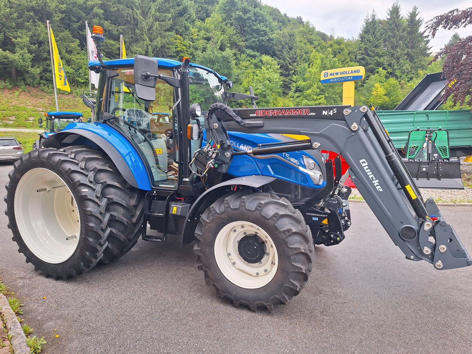 Traktor a típus New Holland T 5.100 Hi-Lo Cab 1,5 Vollausstattung, Neumaschine ekkor: Burgkirchen (Kép 5)