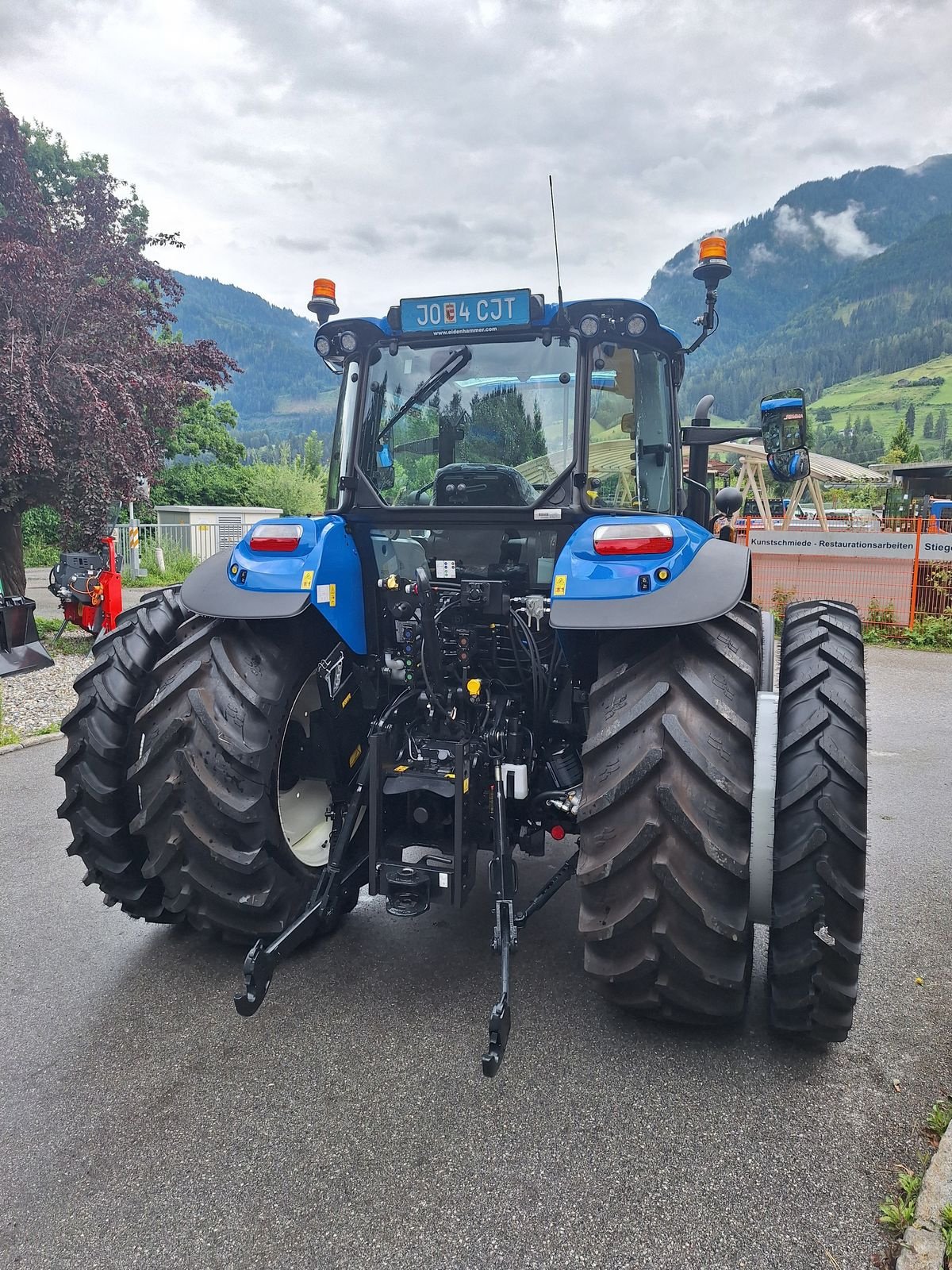 Traktor a típus New Holland T 5.100 Hi-Lo Cab 1,5 Vollausstattung, Neumaschine ekkor: Burgkirchen (Kép 3)