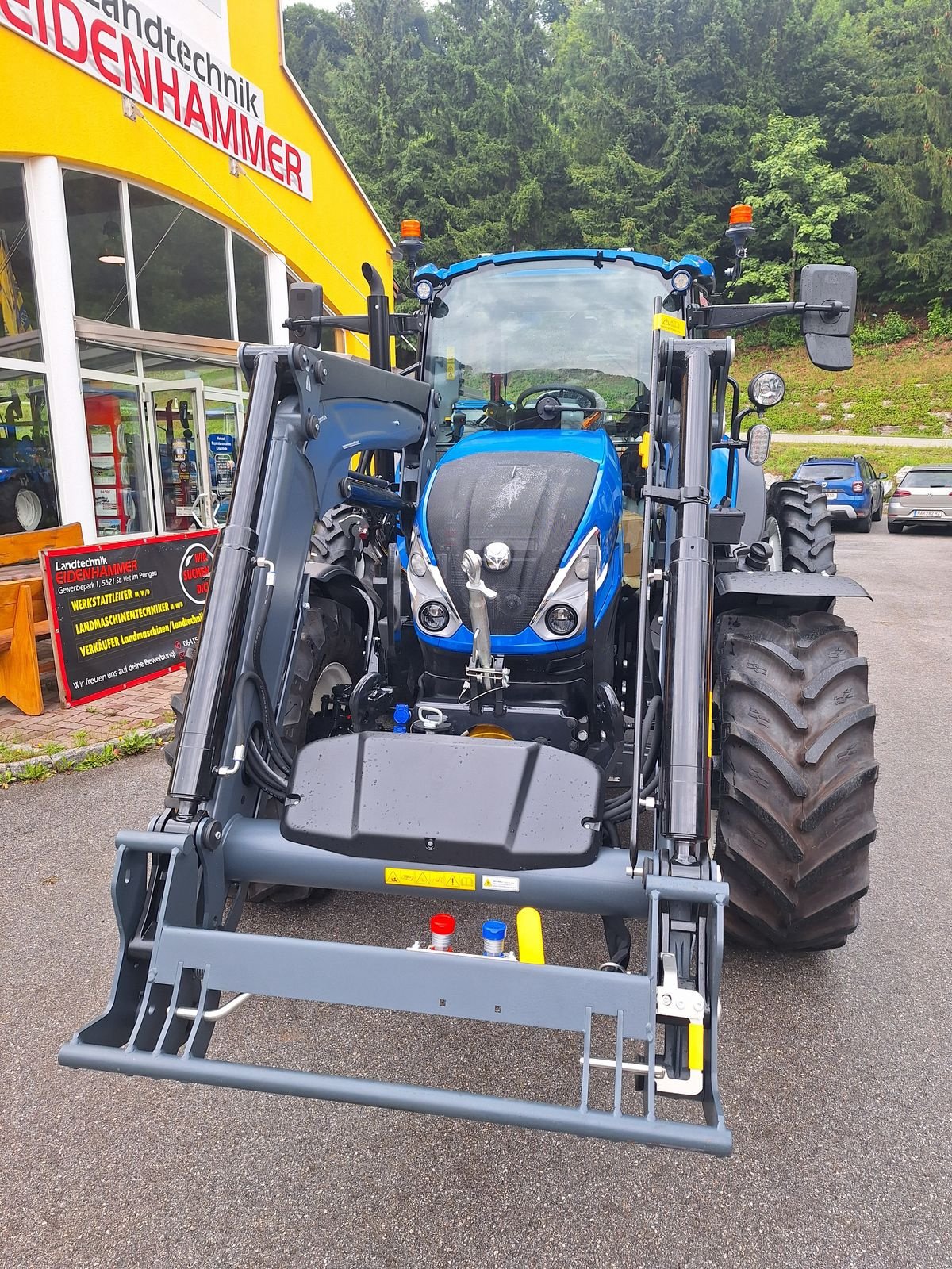 Traktor a típus New Holland T 5.100 Hi-Lo Cab 1,5 Vollausstattung, Neumaschine ekkor: Burgkirchen (Kép 2)