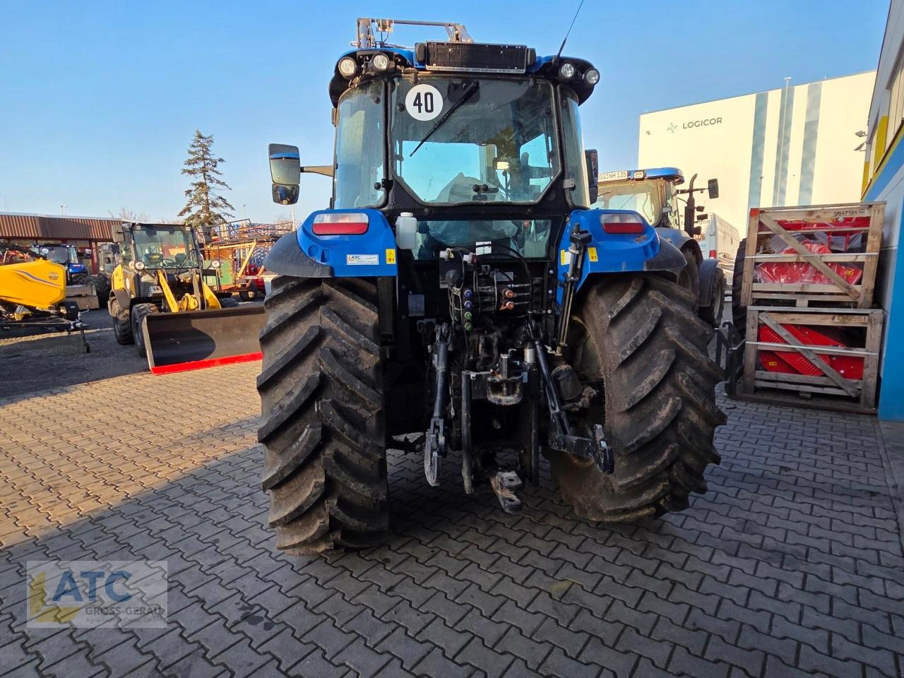 Traktor типа New Holland T 5.100 POWERSHUTTLE SMART DRUCKLUFT, Gebrauchtmaschine в Groß-Gerau (Фотография 4)