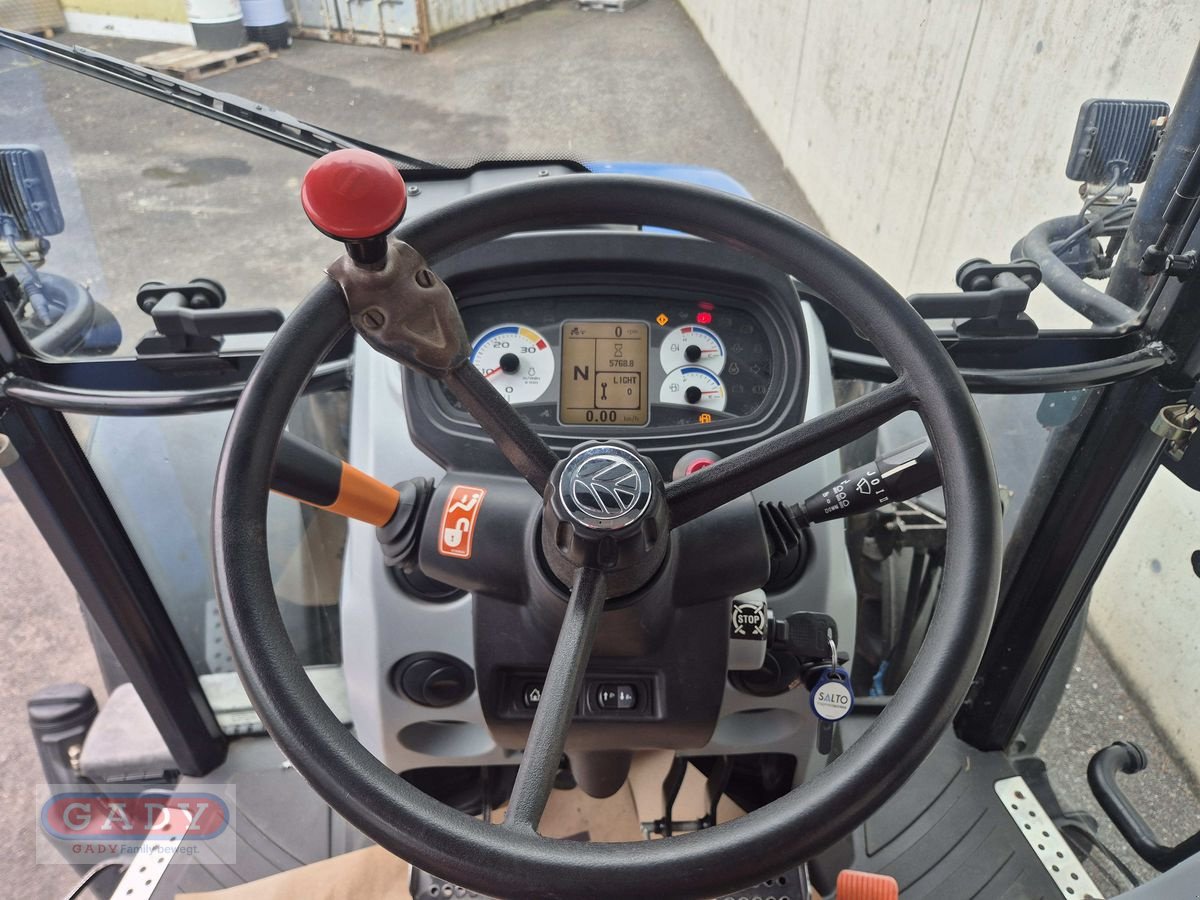 Traktor of the type New Holland T 5.105, Gebrauchtmaschine in Lebring (Picture 9)