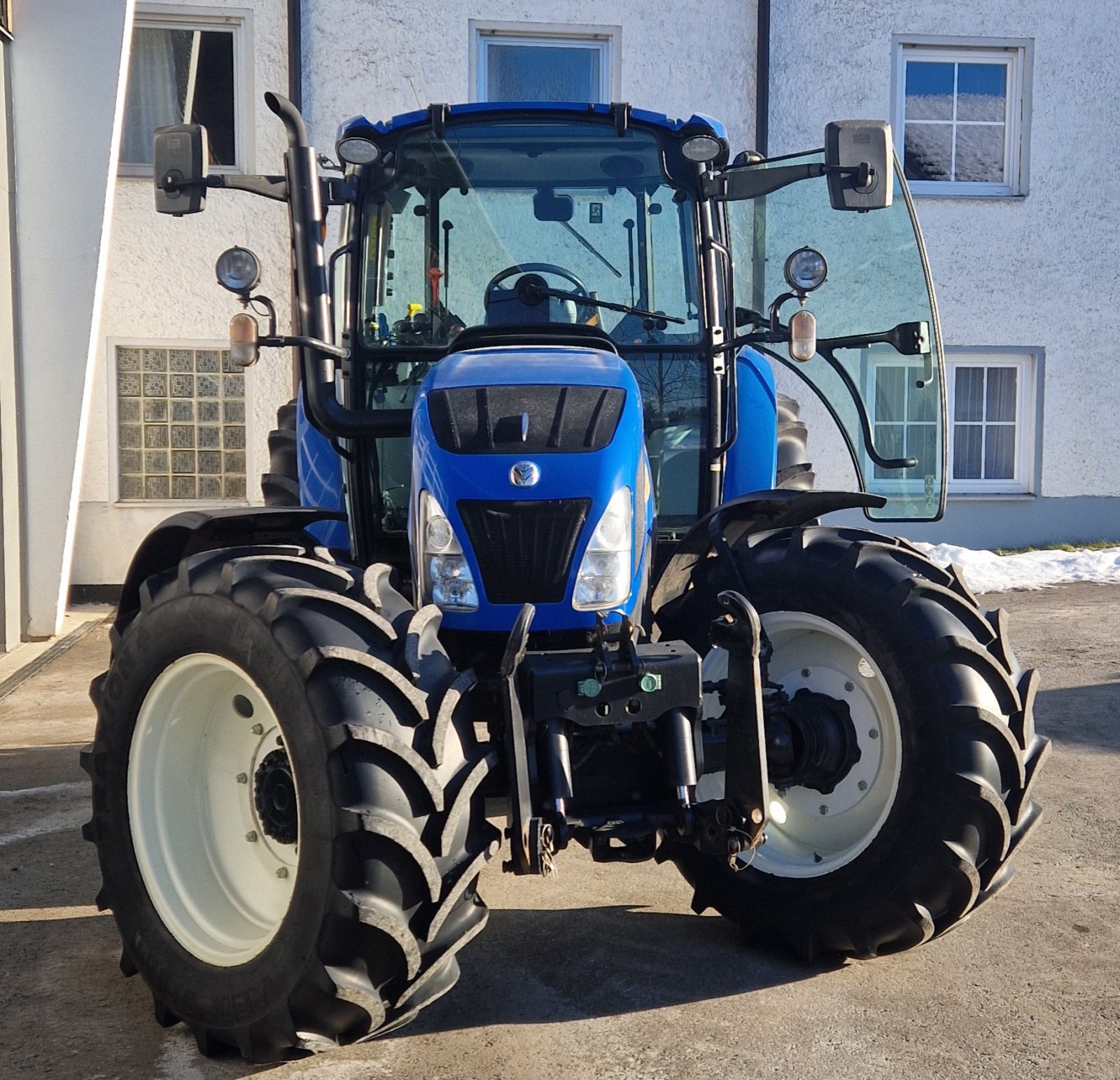 Traktor del tipo New Holland T 5.105, Gebrauchtmaschine en Neureichenau (Imagen 2)