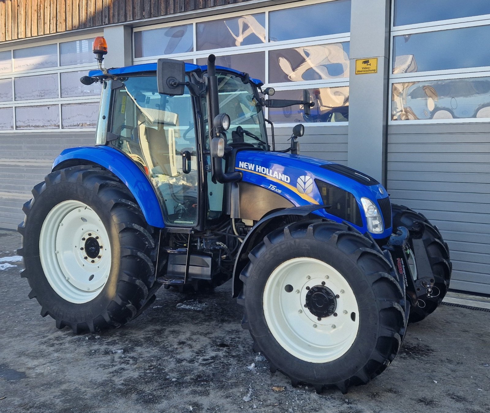 Traktor del tipo New Holland T 5.105, Gebrauchtmaschine en Neureichenau (Imagen 3)