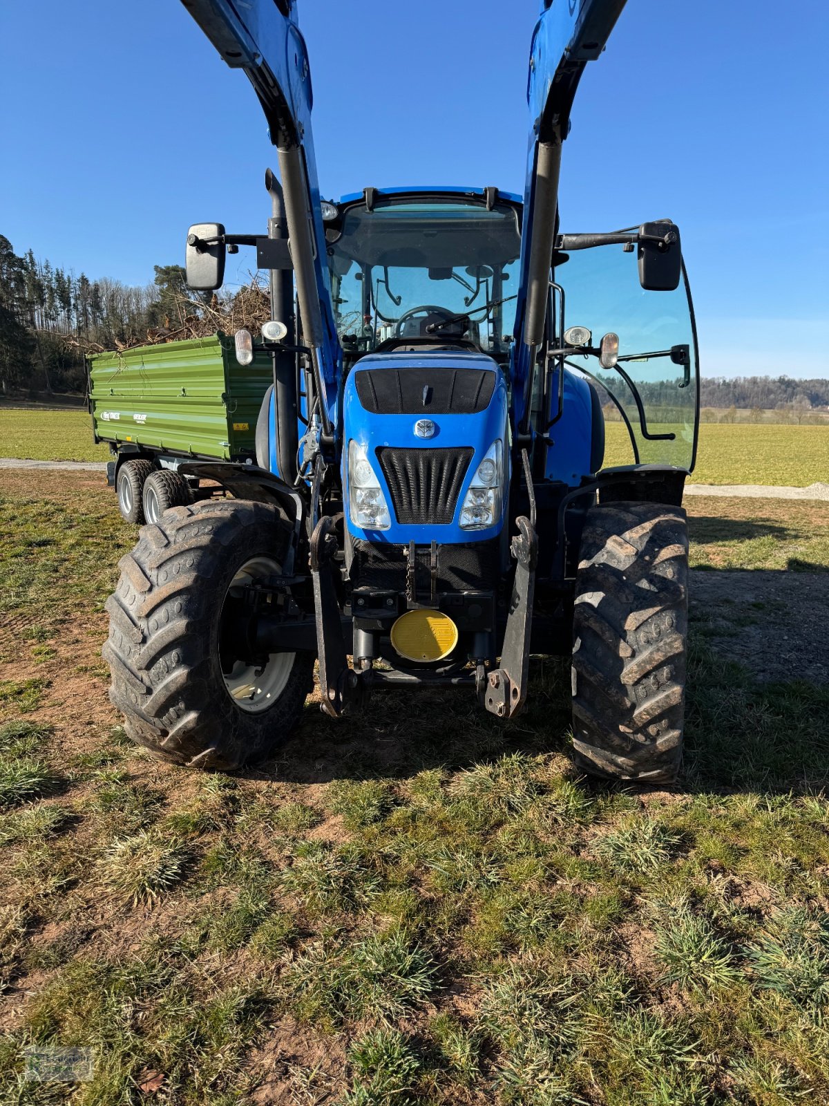 Traktor of the type New Holland T 5.105, Gebrauchtmaschine in Buch am Wald (Picture 2)