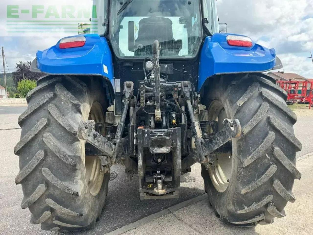Traktor Türe ait New Holland t 5.110 ec EC, Gebrauchtmaschine içinde CHAUVONCOURT (resim 2)