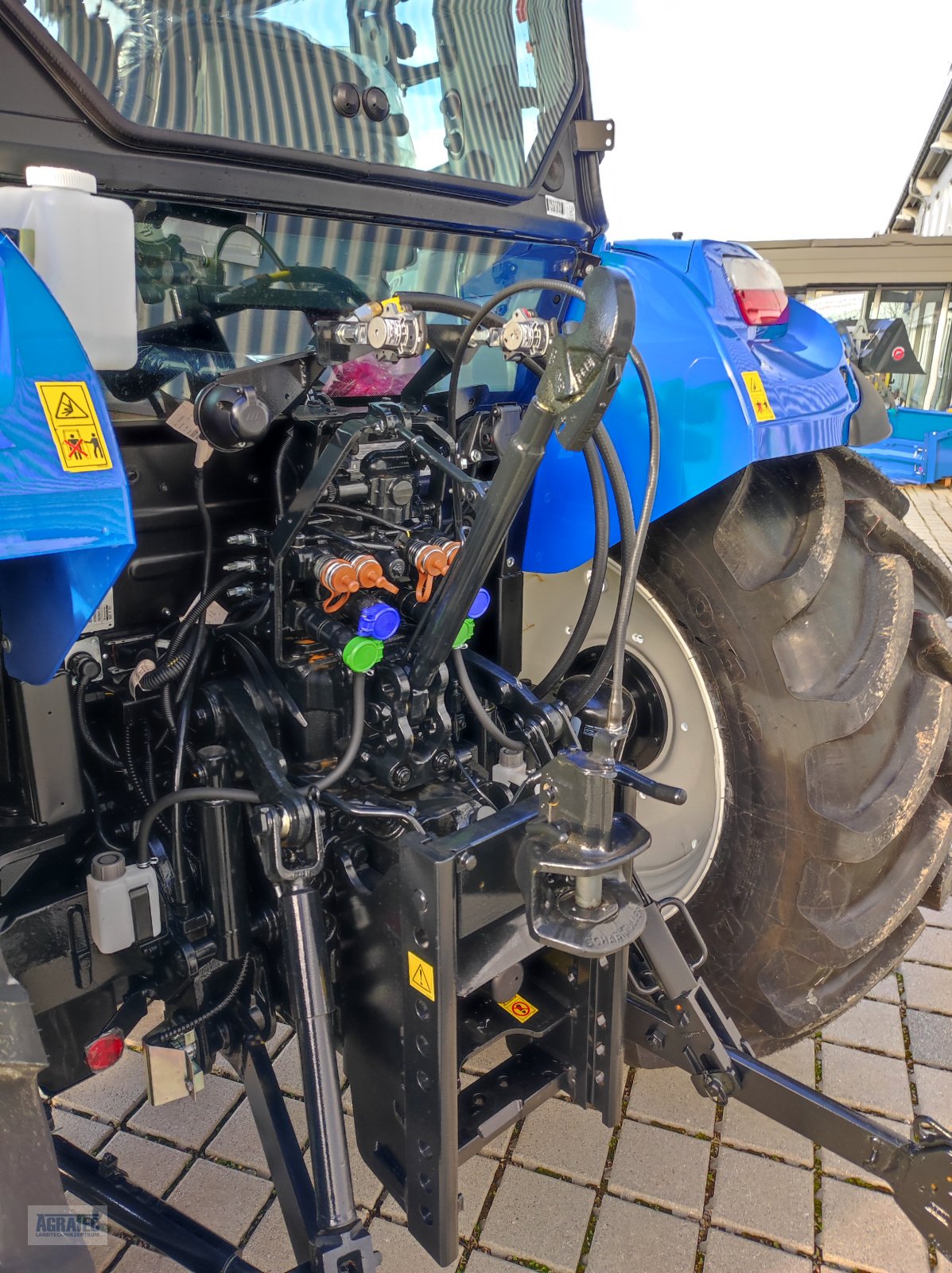 Traktor a típus New Holland T 5.110, Neumaschine ekkor: Salching bei Straubing (Kép 6)