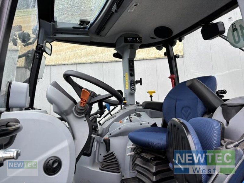 Traktor van het type New Holland T 5.115 DUAL COMMAND, Gebrauchtmaschine in Syke-Heiligenfelde (Foto 4)