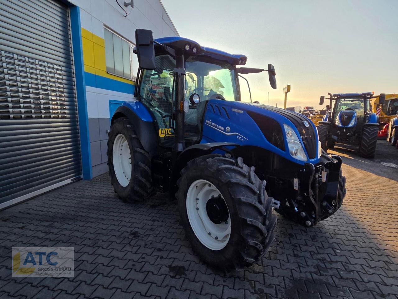 Traktor типа New Holland T 5.120 DCT, Gebrauchtmaschine в Groß-Gerau (Фотография 3)