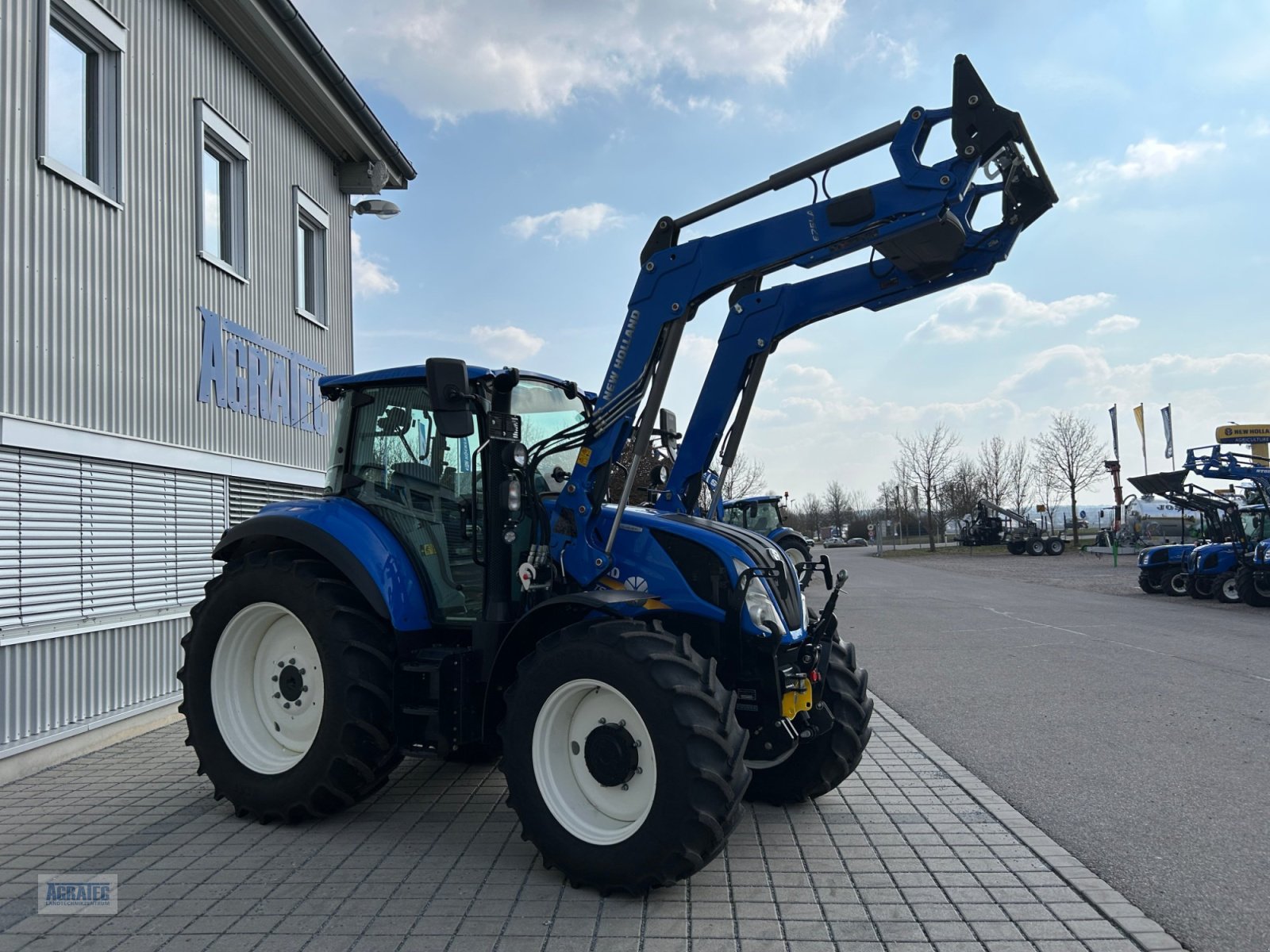 Traktor типа New Holland T 5.120 ElectroCommand, Gebrauchtmaschine в Salching bei Straubing (Фотография 4)